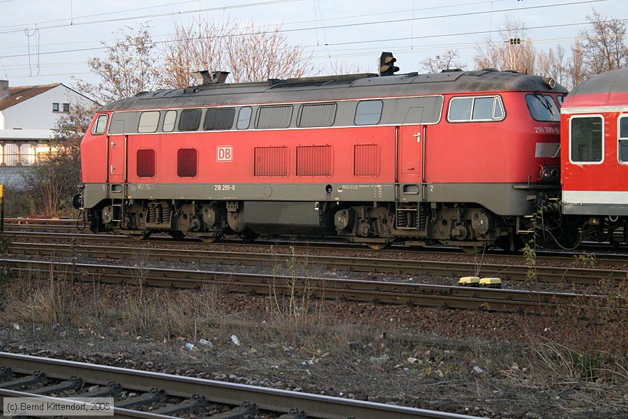 Deutsche Bahn - 218299-6
/ Bild: db2182996_e0024982.jpg Deutsche Bahn - 218299-6
/ Bild: db2182996_e0024982.jpg