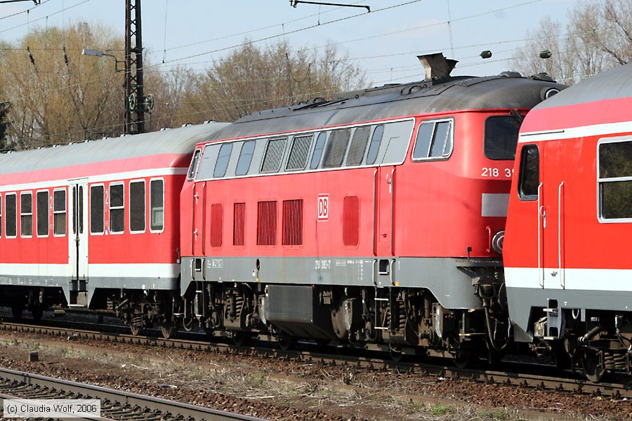 Deutsche Bahn - 218393-7
/ Bild: db2183937_cw0604060015.jpg
