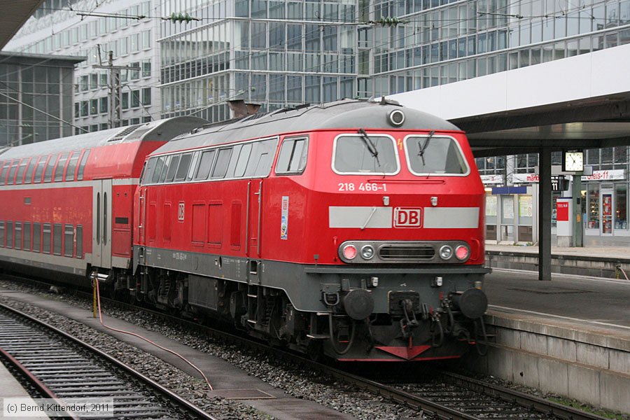Deutsche Bahn - 218466-1
/ Bild: db2184661_bk1103310509.jpg