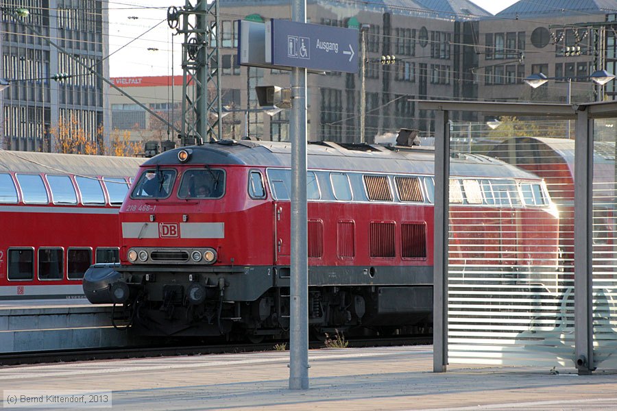 Deutsche Bahn - 218466-1
/ Bild: db2184661_bk1311250068.jpg