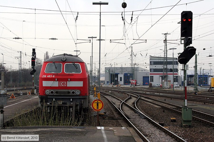 Deutsche Bahn - 218483-6
/ Bild: db2184836_bk1003250002.jpg