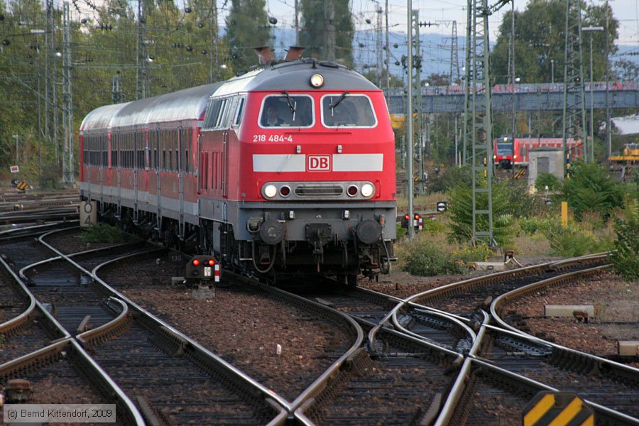 Deutsche Bahn - 218484-4
/ Bild: db2184844_bk0910170005.jpg Deutsche Bahn - 218484-4
/ Bild: db2184844_bk0910170005.jpg