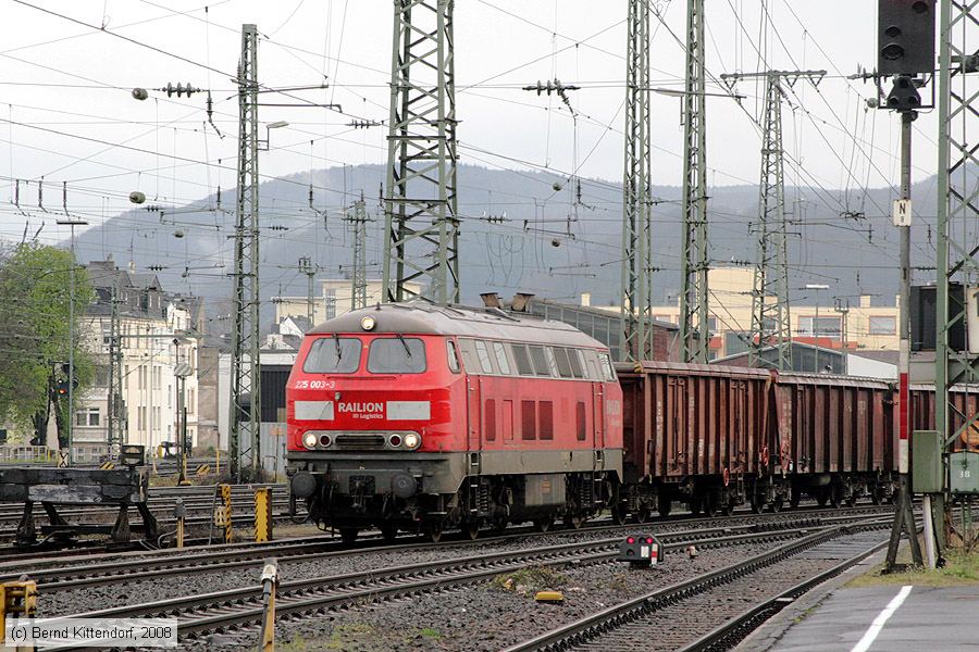 Deutsche Bahn - 225003-3
/ Bild: db2250033_bk0804150312.jpg