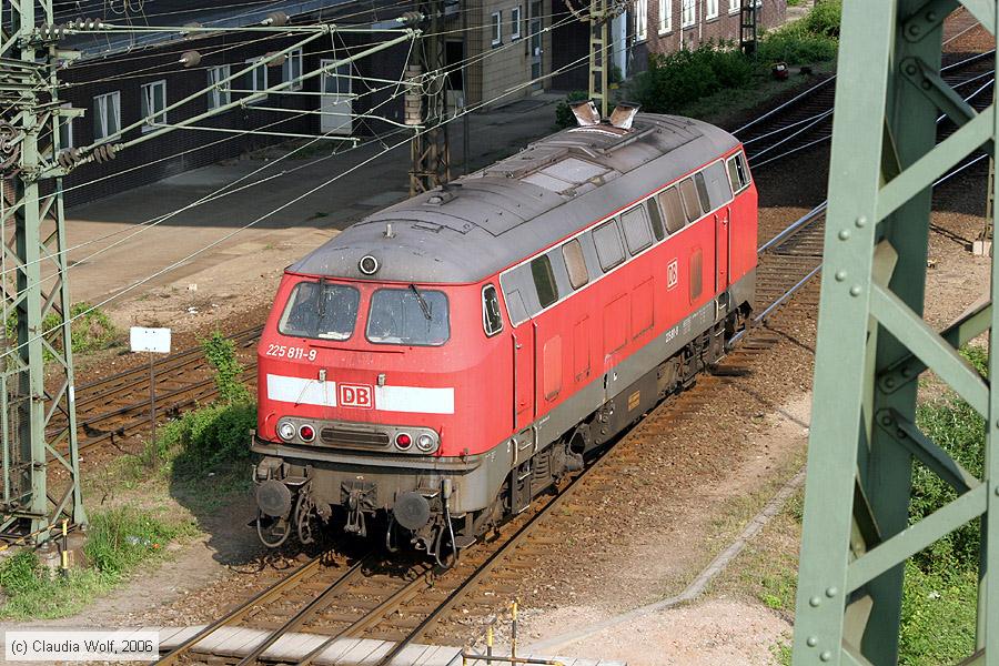 Deutsche Bahn - 225811-9
/ Bild: db2258119_cw0605090083.jpg
