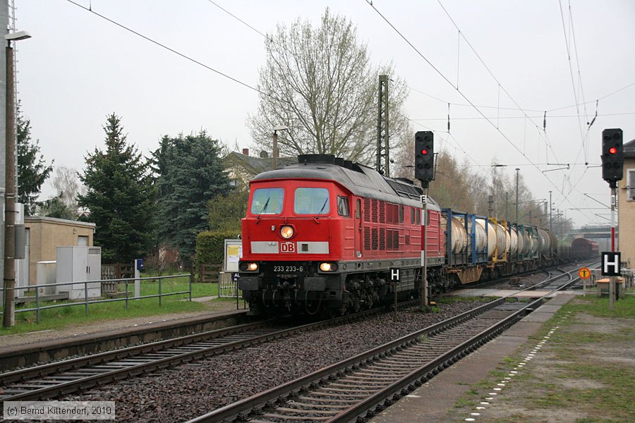 Deutsche Bahn - 233233-6
/ Bild: db2332336_bk1004140246.jpg