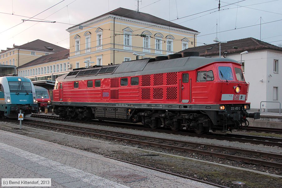 Deutsche Bahn - 233452-2
/ Bild: db2334522_bk1303140092.jpg