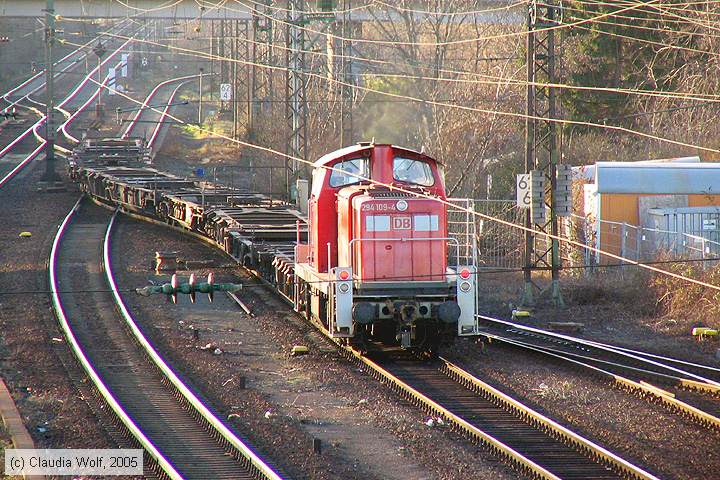 Deutsche Bahn - 294109-4
/ Bild: db2941094_cw008288.jpg Deutsche Bahn - 294109-4
/ Bild: db2941094_cw008288.jpg