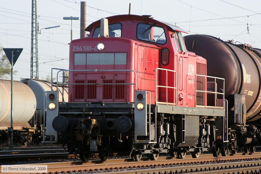 Deutsche Bahn - 294581-4
/ Bild: db2945814_bk0904090080.jpg Deutsche Bahn - 294581-4
/ Bild: db2945814_bk0904090080.jpg