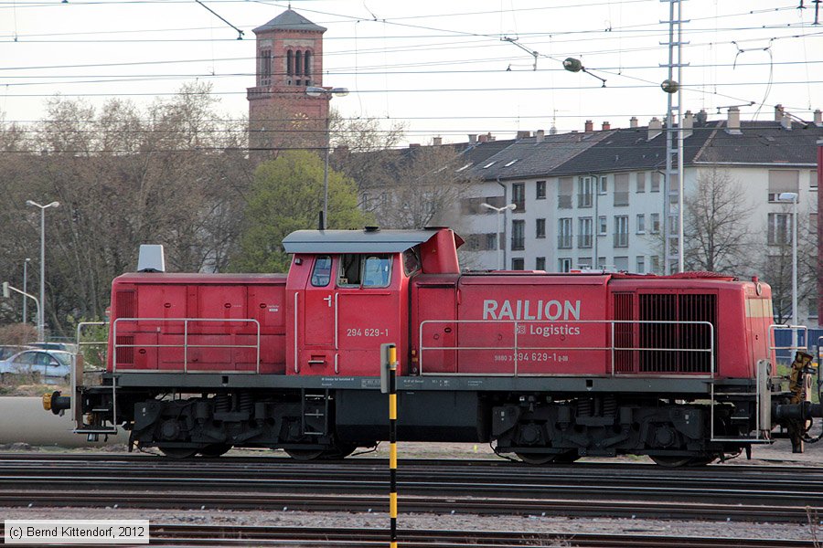 Deutsche Bahn - 294629-1
/ Bild: db2946291_bk1204020011.jpg