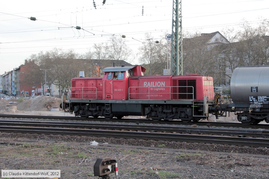 Deutsche Bahn - 294629-1
/ Bild: db2946291_cw1204020029.jpg