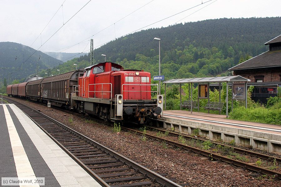 Deutsche Bahn - 294658-0
/ Bild: db2946580_cw1005200017.jpg Deutsche Bahn - 294658-0
/ Bild: db2946580_cw1005200017.jpg