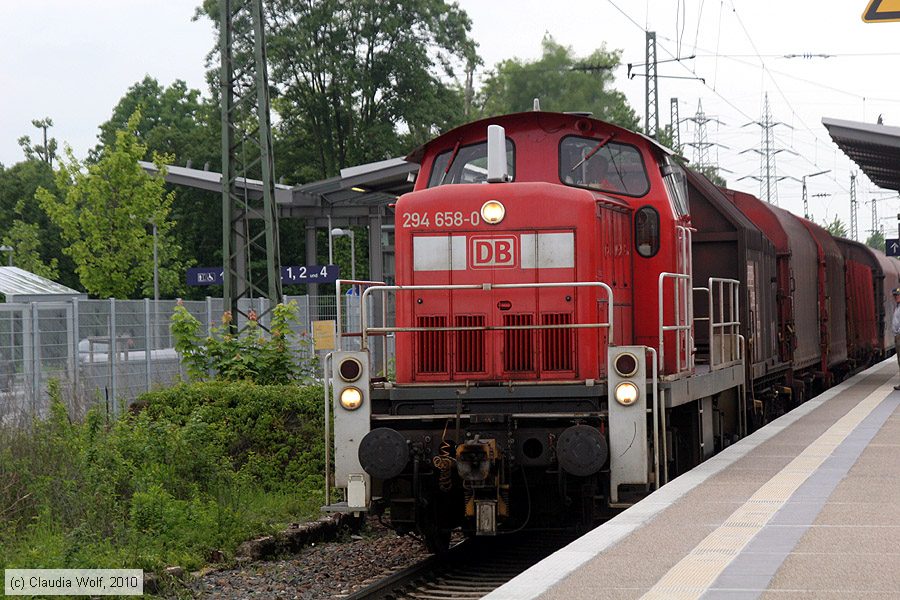 Deutsche Bahn - 294658-0
/ Bild: db2946580_cw1005200122.jpg Deutsche Bahn - 294658-0
/ Bild: db2946580_cw1005200122.jpg