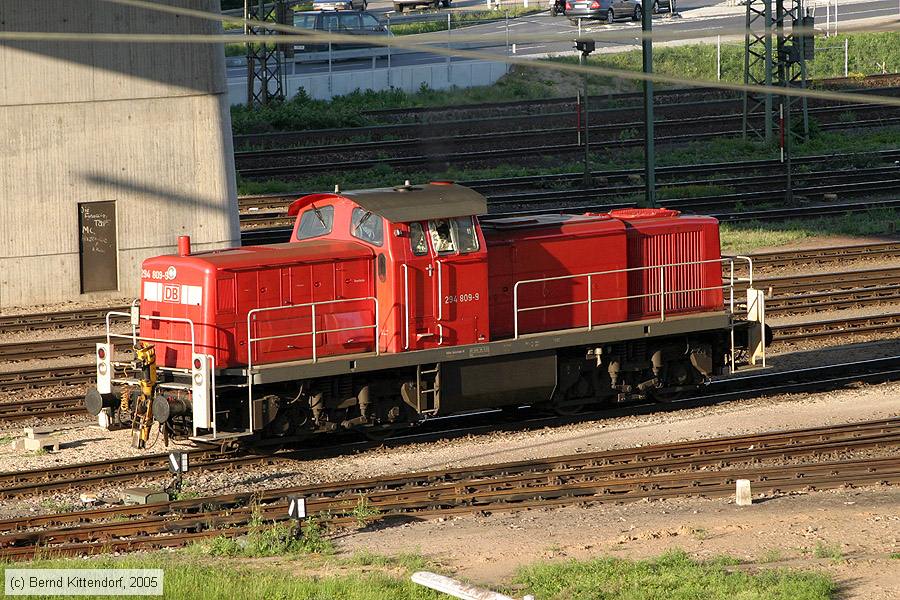 Deutsche Bahn - 294809-9
/ Bild: db2948099_e0018429.jpg Deutsche Bahn - 294809-9
/ Bild: db2948099_e0018429.jpg
