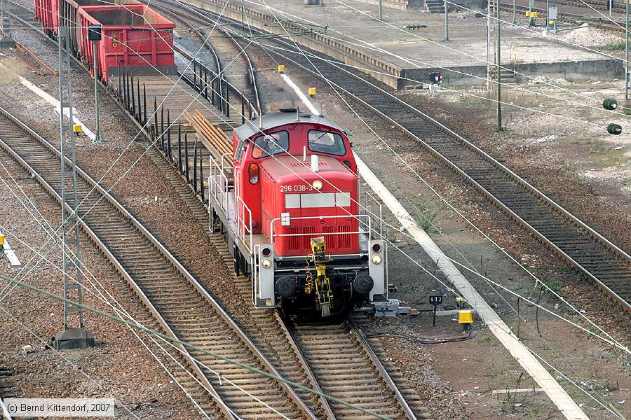 Deutsche Bahn - 296038-3
/ Bild: db2960383_bk0703140084.jpg