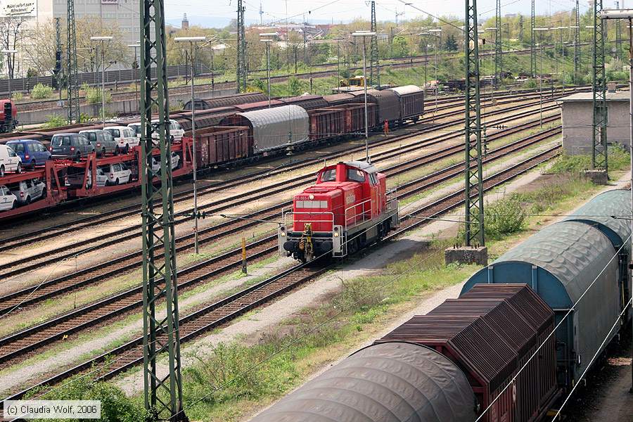 Deutsche Bahn - 296063-1
/ Bild: db2960631_cw0604290065.jpg