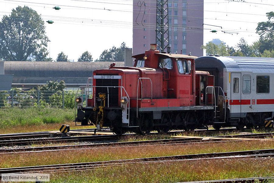 Deutsche Bahn - 362592-8
/ Bild: db3625928_bk1908250086.jpg