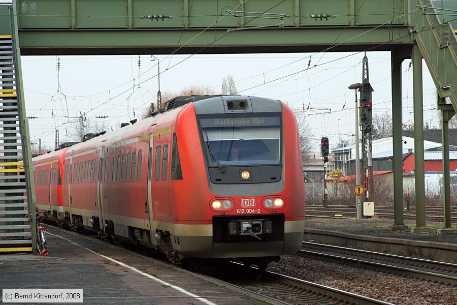 Deutsche Bahn - 612004-2
/ Bild: db6120042_bk0801020003.jpg