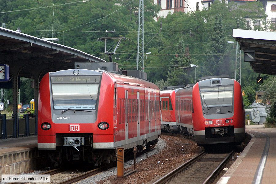Deutsche Bahn - 612005-9
/ Bild: db6120059_e0022641.jpg