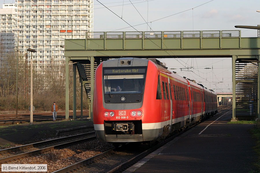 Deutsche Bahn - 612008-3
/ Bild: db6120083_bk0604060003.jpg