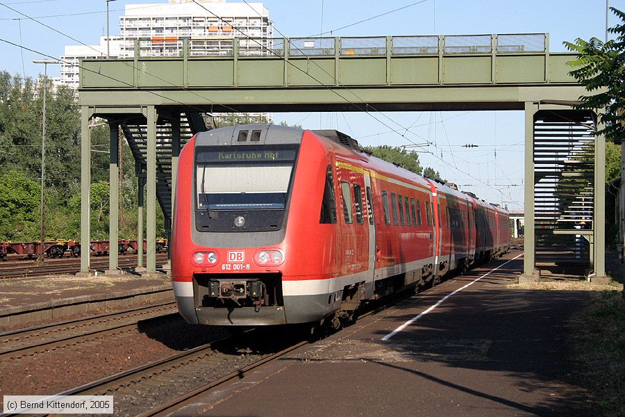 Deutsche Bahn - 612001-8
/ Bild: db6120018_e0021841.jpg
