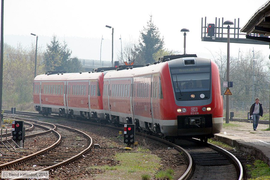 Deutsche Bahn - 612 036
/ Bild: db612036_bk1004130142.jpg