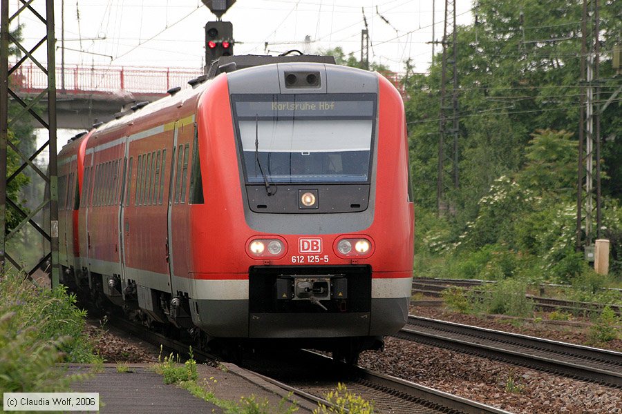 Deutsche Bahn - 612125-5
/ Bild: db6121255_cw0606070066.jpg