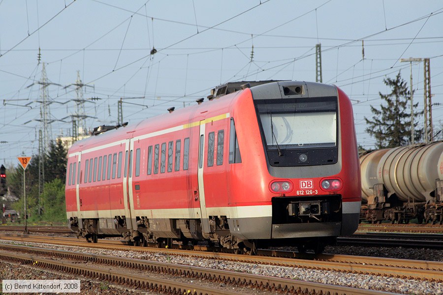Deutsche Bahn - 612126-3
/ Bild: db6121263_bk0804240037.jpg