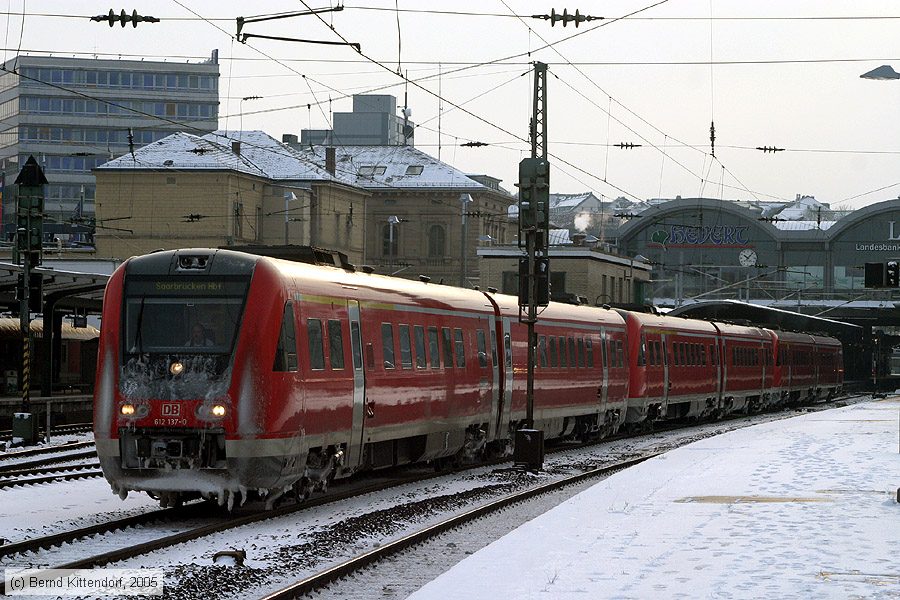 Deutsche Bahn - 612137-0
/ Bild: db6121370_e0025380.jpg