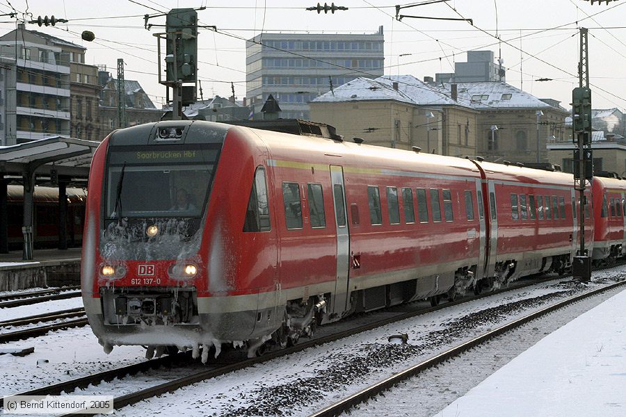 Deutsche Bahn - 612137-0
/ Bild: db6121370_e0025381.jpg