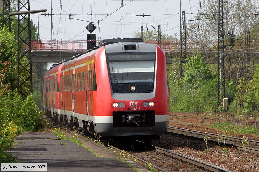 Deutsche Bahn - 612142-0
/ Bild: db6121420_bk0704200014.jpg