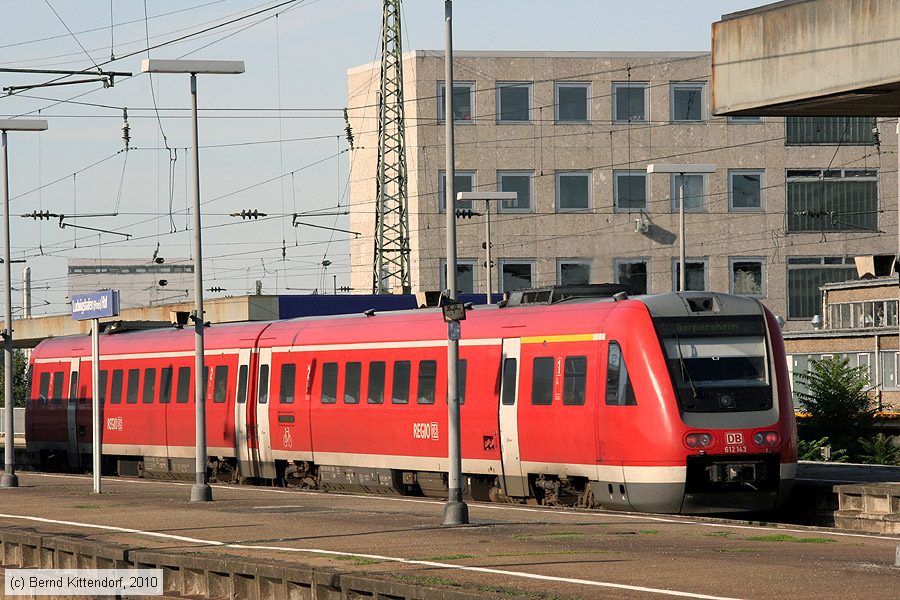 Deutsche Bahn - 612 143
/ Bild: db612143_bk1008190005.jpg