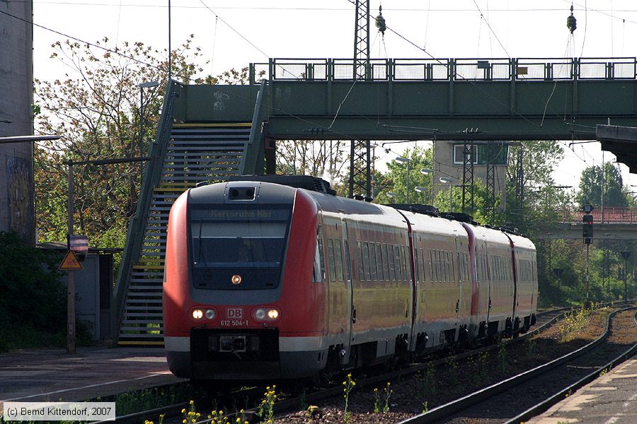 Deutsche Bahn - 612504-1
/ Bild: db6125041_bk0704200078.jpg