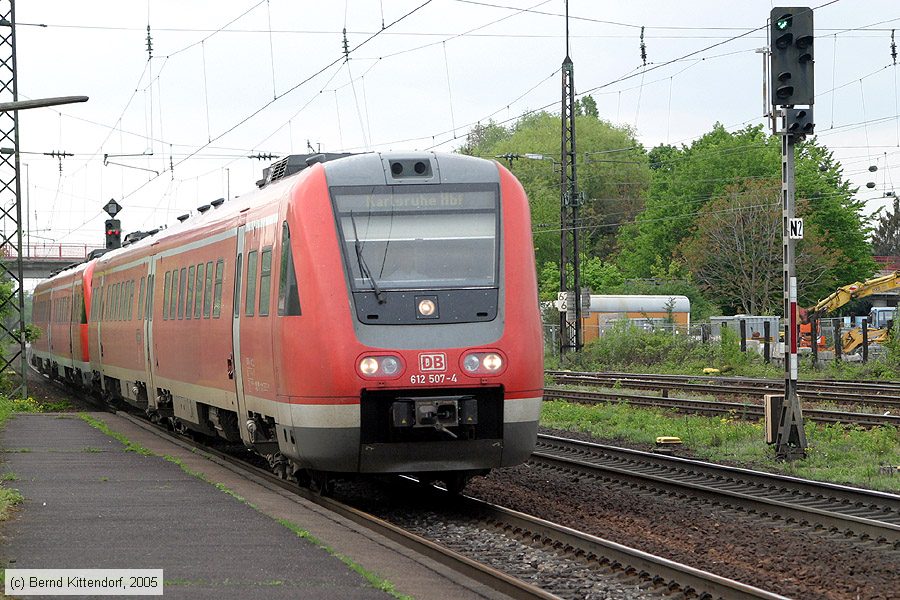 Deutsche Bahn - 612507-4
/ Bild: db6125074_e0017723.jpg