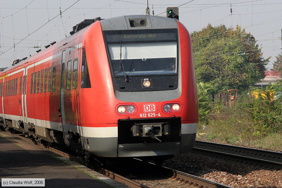 Deutsche Bahn - 612625-4
/ Bild: db6126254_cw0610110130.jpg