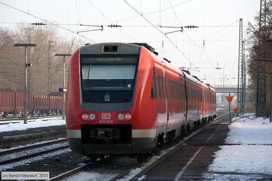 Deutsche Bahn - 612 625
/ Bild: db612625_bk1001140005.jpg