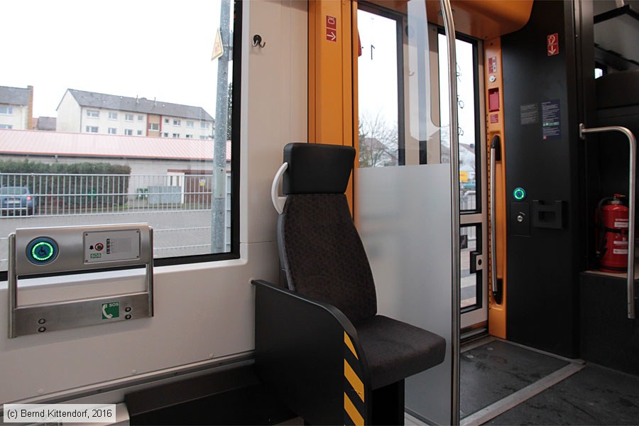 Deutsche Bahn - 622 024 - Innenansicht
/ Bild: db622024_bk1603040084.jpg