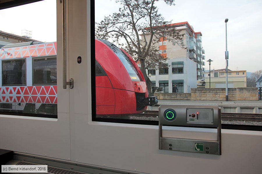 Deutsche Bahn - 622 037 - Innenansicht
/ Bild: db622037_bk1601220074.jpg