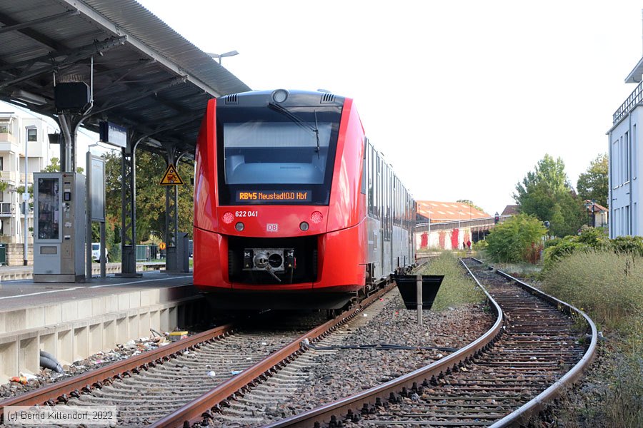 Deutsche Bahn - 622 041
/ Bild: db622041_bk2210030034.jpg