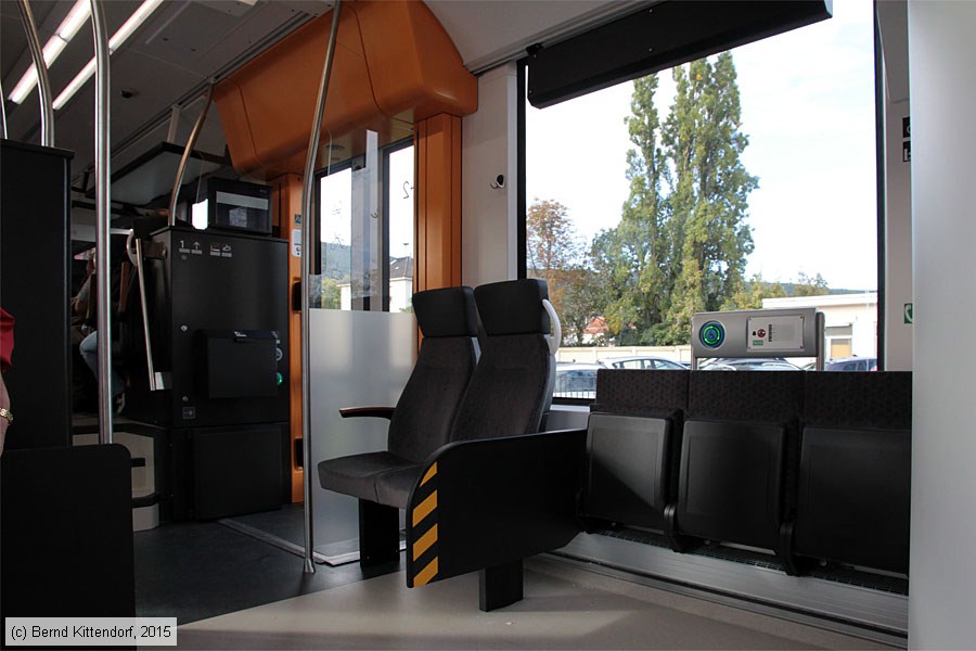 Deutsche Bahn - 623 006 - Innenansicht
/ Bild: db623006_bk1510040149.jpg