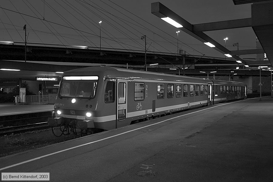 Deutsche Bahn - 628259-4
/ Bild: db6282594_e0000158.jpg Deutsche Bahn - 628259-4
/ Bild: db6282594_e0000158.jpg