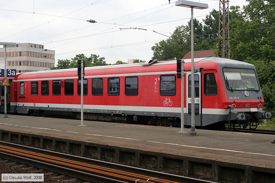 Deutsche Bahn - 628277-6
/ Bild: db6282776_cw0806110037.jpg