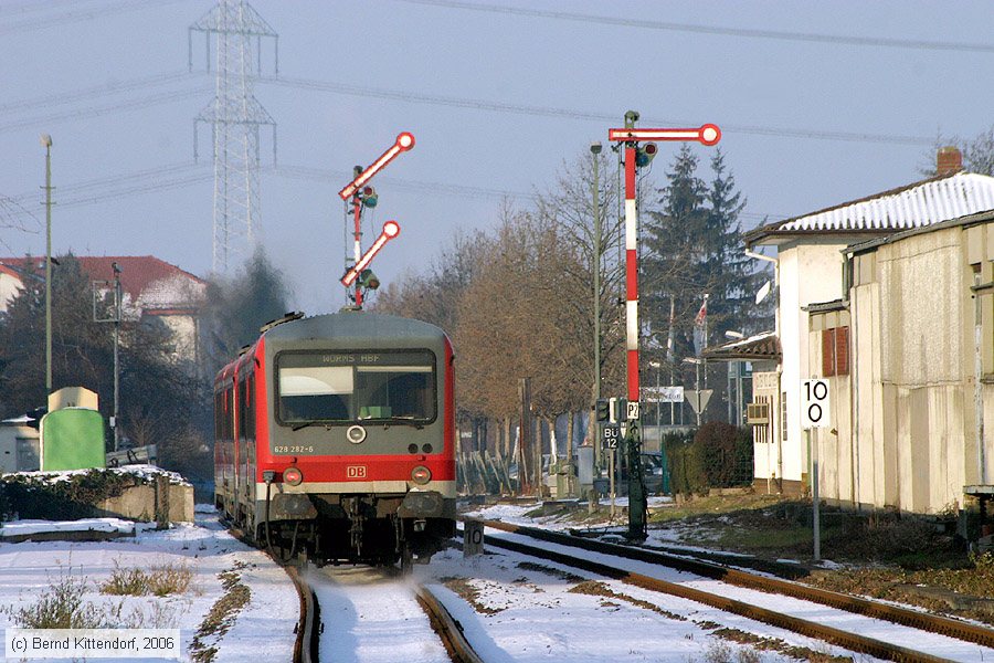 Deutsche Bahn - 628282-6
/ Bild: db6282826_e0026068.jpg Deutsche Bahn - 628282-6
/ Bild: db6282826_e0026068.jpg