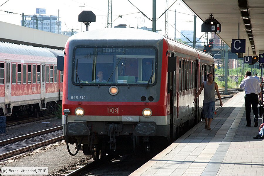 Deutsche Bahn - 628 319
/ Bild: db628319_bk1007130093.jpg
