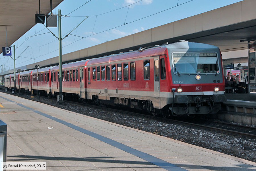 Deutsche Bahn - 628 451
/ Bild: db628451_bk1507160004.jpg