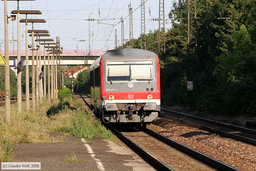 Deutsche Bahn - 628477-2
/ Bild: db6284772_cw0607160087.jpg Deutsche Bahn - 628477-2
/ Bild: db6284772_cw0607160087.jpg