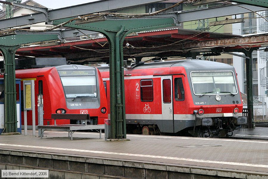 Deutsche Bahn - 628465-7
/ Bild: db6284657_bk0604140017.jpg Deutsche Bahn - 628465-7
/ Bild: db6284657_bk0604140017.jpg