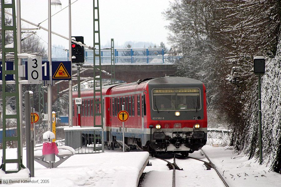 Deutsche Bahn - 628592-8
/ Bild: db6285928_e0025522.jpg
