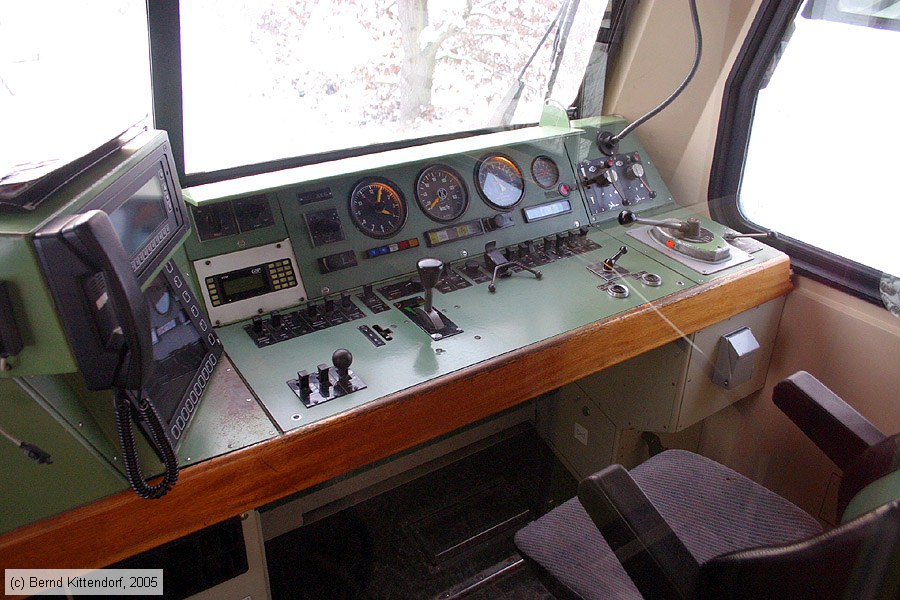 Deutsche Bahn - 628592-8 - Innenansicht
/ Bild: db6285928_e0025534.jpg Deutsche Bahn - 628592-8 - Innenansicht
/ Bild: db6285928_e0025534.jpg