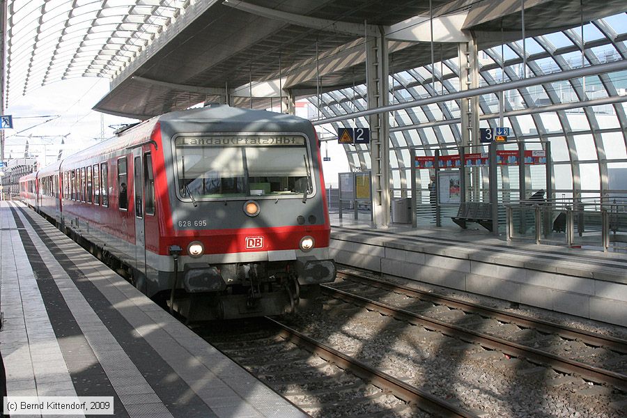 Deutsche Bahn - 628 695
/ Bild: db628695_bk0904090024.jpg Deutsche Bahn - 628 695
/ Bild: db628695_bk0904090024.jpg