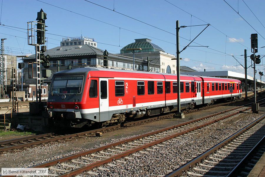 Deutsche Bahn - 628700-7
/ Bild: db6287007_bk0703040160.jpg